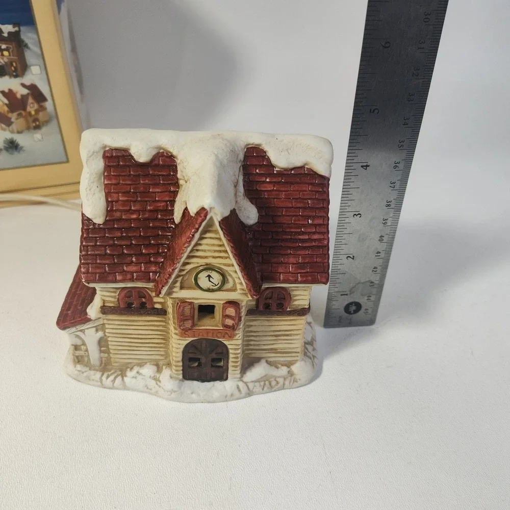 Trim Trends‎ Porcelain Lighted Village Building Charmex 1988